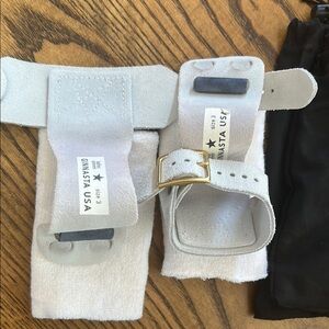 Ginnasta USA Gymnastics Grips with Buckle